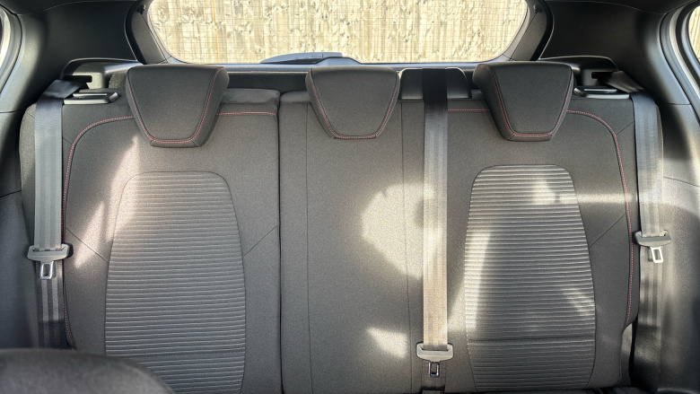 Ford Focus 1.0 EcoBoost Hybrid mHEV 155 ST-Line 5dr Auto Petrol Hatchback